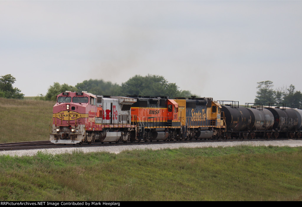 BNSF 552